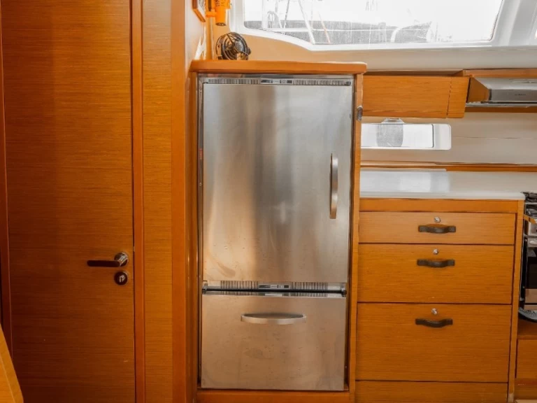 Zeilboot te huur in Álimos voor de beste prijs