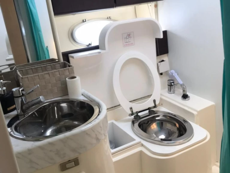 Verhuur Jacht in Ornós - Cranchi Mediterranee 44