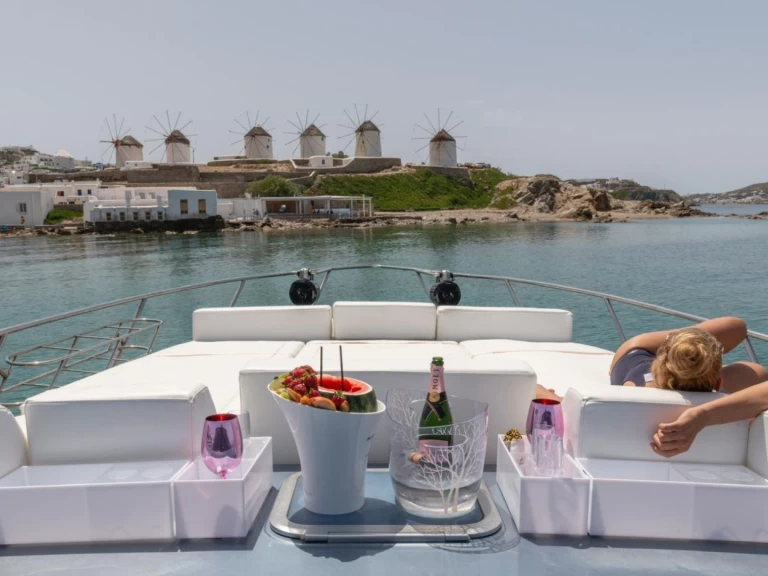 Bootverhuur Cranchi Mediterranee 44 in Ornós via SamBoat