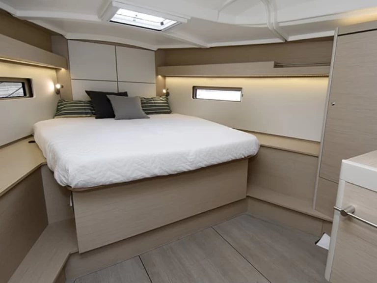 Bootverhuur Bénéteau Oceanis 40.1 - Beneteau - First Line in Le Marin via SamBoat