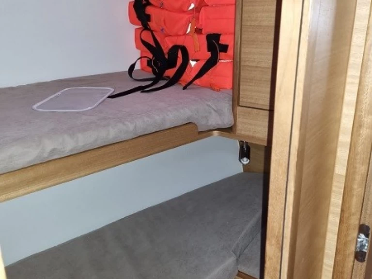 Zeilboot te huur in Trogir voor de beste prijs