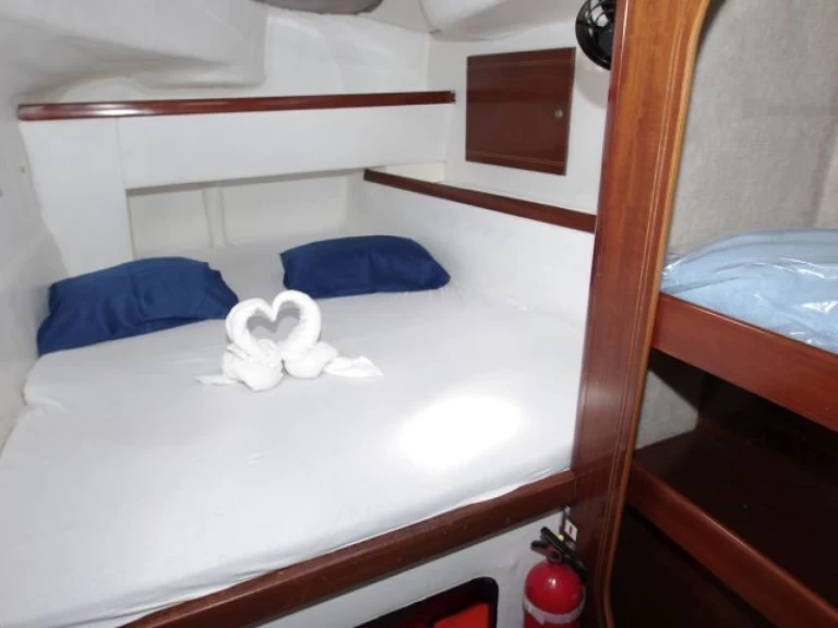 Bootverhuur Fountaine Pajot Athena 38 in Cienfuegos via SamBoat