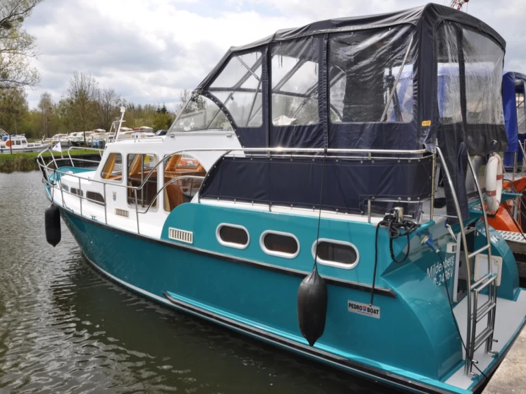 Bootverhuur Zehdenick goedkoop Skiron 35 "Friederike & Sophie"