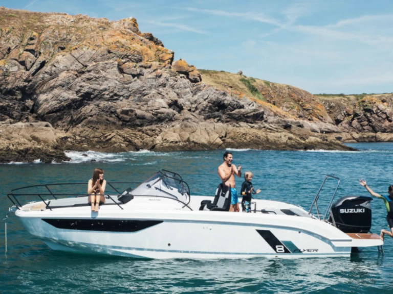 Verhuur Motorboot Bénéteau met vaarbewijs