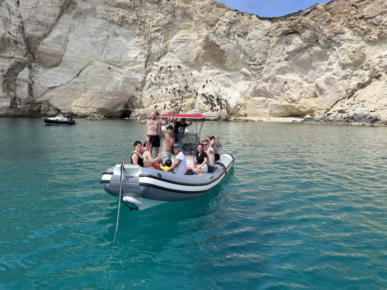 Verhuur RIB Lomac met vaarbewijs