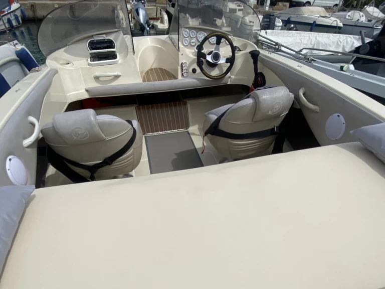 Huur Motorboot met of zonder schipper Quicksilver in Chantecoq