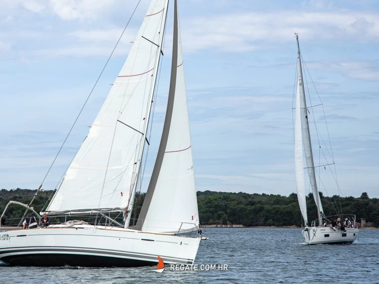 Jachthuur in Pula - Bénéteau First 35 via SamBoat