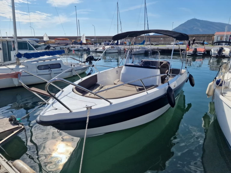 Bootverhuur Polyester Yacht MARION 605 in Altea via SamBoat
