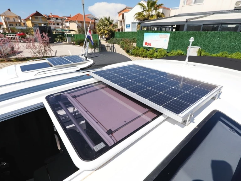 Verhuur Motorboot in Pirovac - Bénéteau Antares 9 OB