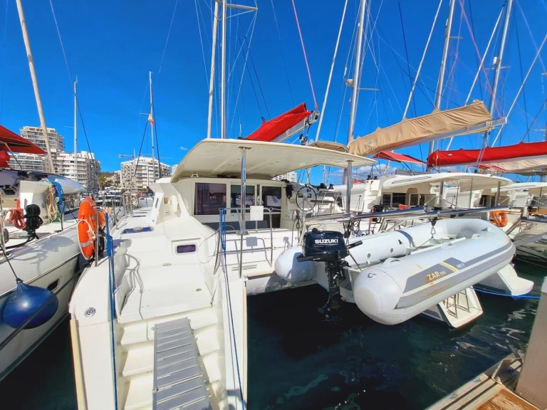 Huur Catamaran met of zonder schipper Lagoon in Sant Antoni de Portmany