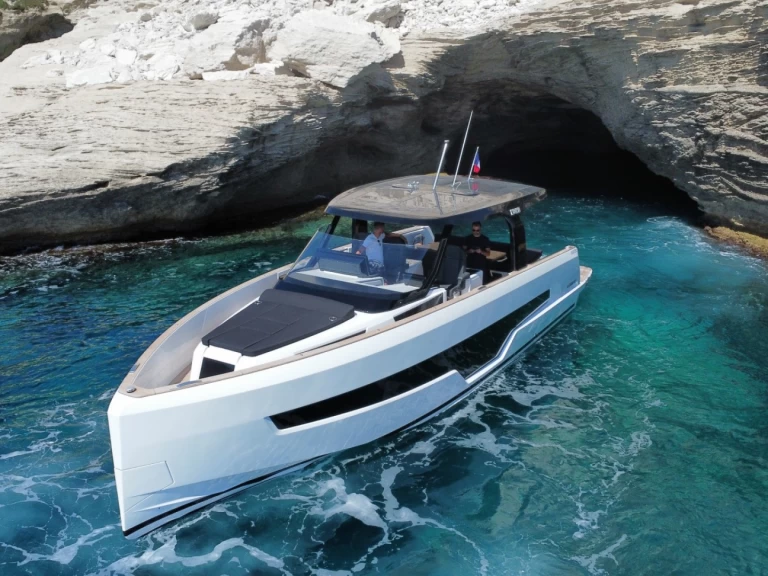 Huur Motorboot met of zonder schipper Fjord in Bonifacio
