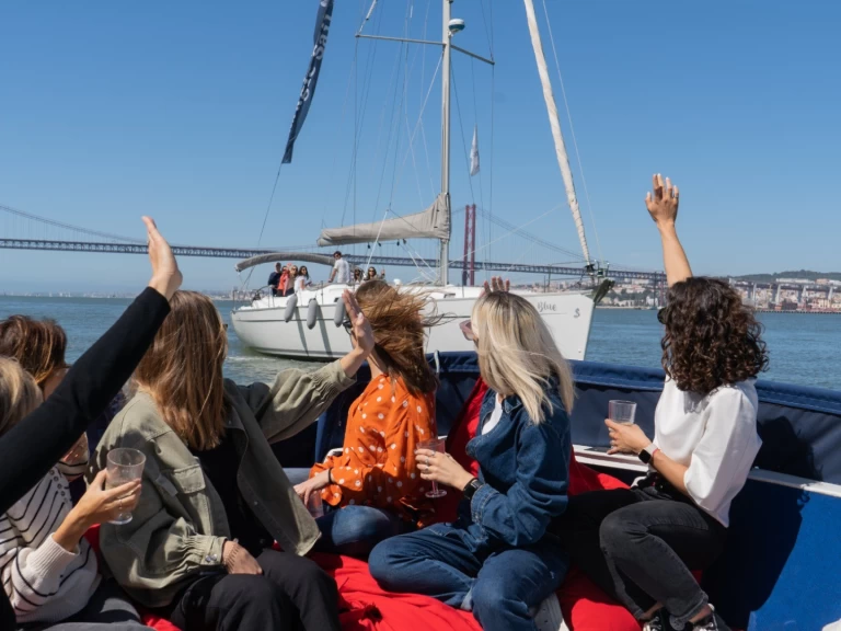 Motorboot te huur in Lissabon voor de beste prijs