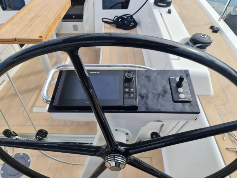 Bootverhuur Lávrio goedkoop x-Yacht X4³