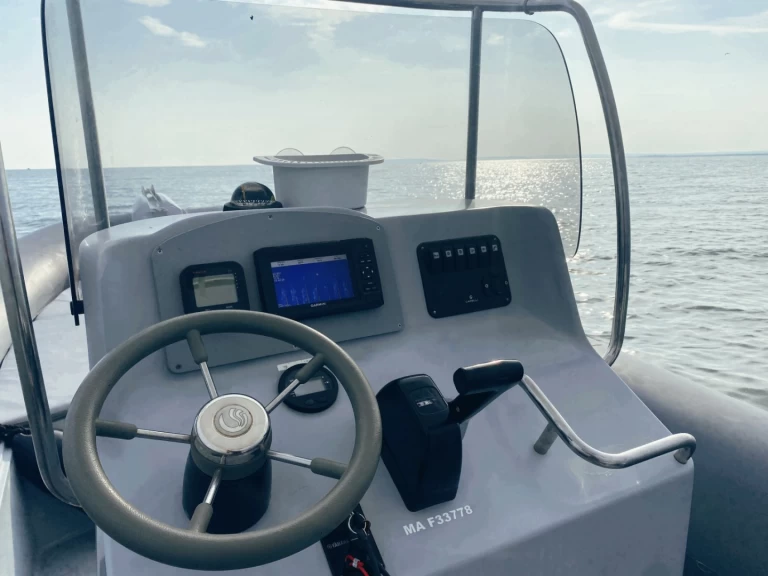 Bootverhuur Capelli Tempest 700 in Port-Camargue via SamBoat