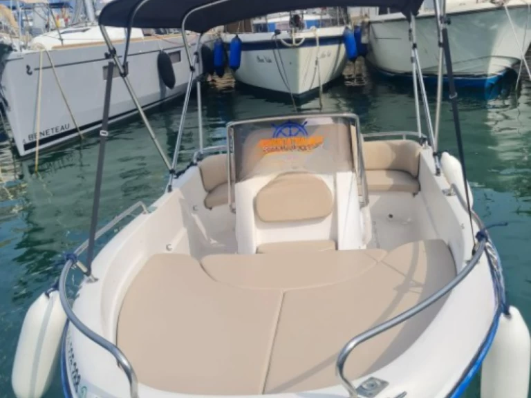 Huur een Ranieri Open  in Puerto Marina Benalmadena