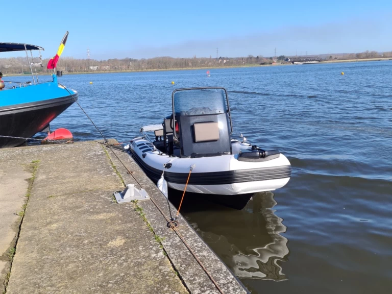 Jachthuur in Anneville-Ambourville - Brig Navigator 570 via SamBoat