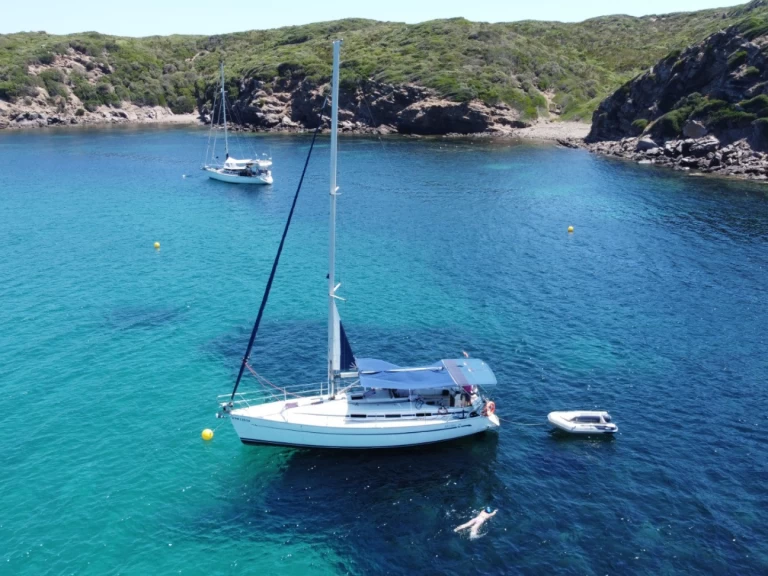 Verhuur Zeilboot Bavaria met vaarbewijs