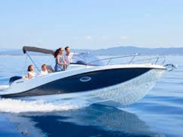 Bootverhuur Novi Vinodolski goedkoop Activ 675 Sundeck