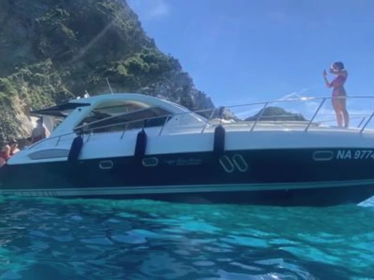 Huur Motorboot met of zonder schipper Airon in Porto Badino