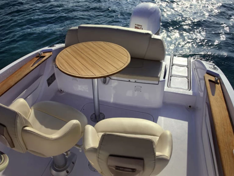 Verhuur Motorboot in Fréjus - Sessa Marine Key Largo 20