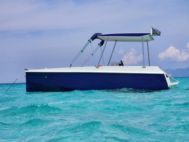 Verhuur Motorboot in Saint-Florent - Alizée Electronic Lagon55