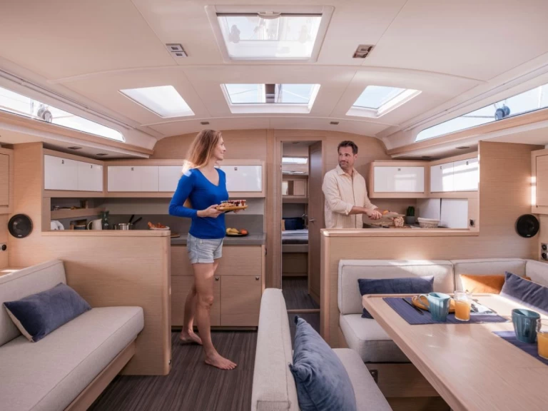 Huur een Dufour Dufour 470 in Bas du Fort