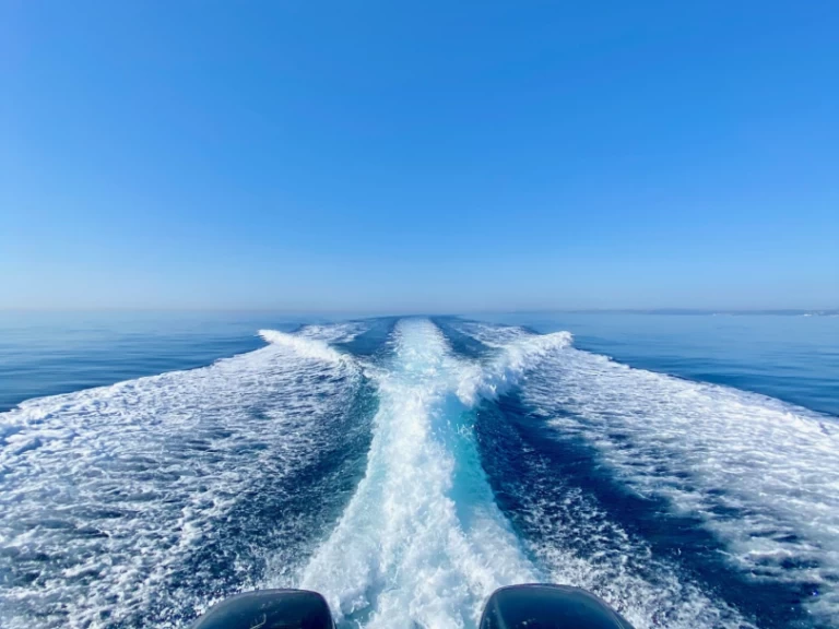 Huur Motorboot met of zonder schipper Jeanneau in Saint-Laurent-du-Var