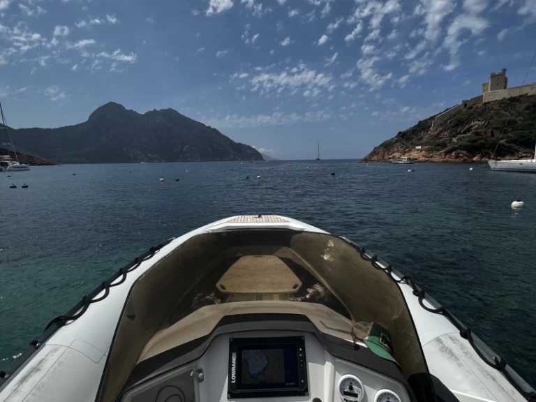 Huur een Kelt Sea Hawk 265 in Porto-Vecchio