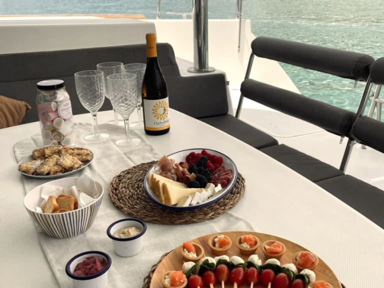 Bootverhuur Lagoon Lagoon 400 S2 in Es Jondal via SamBoat