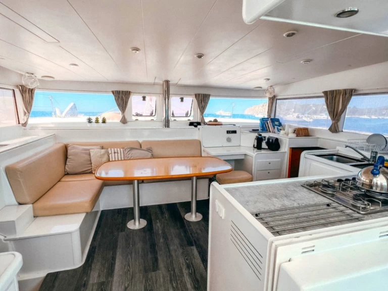 Huur Catamaran met of zonder schipper Lagoon in Es Jondal