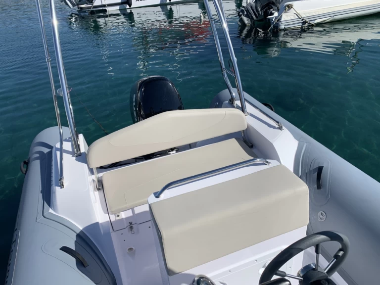 Bootverhuur Capelli Capelli 570 Luxe in Propriano via SamBoat