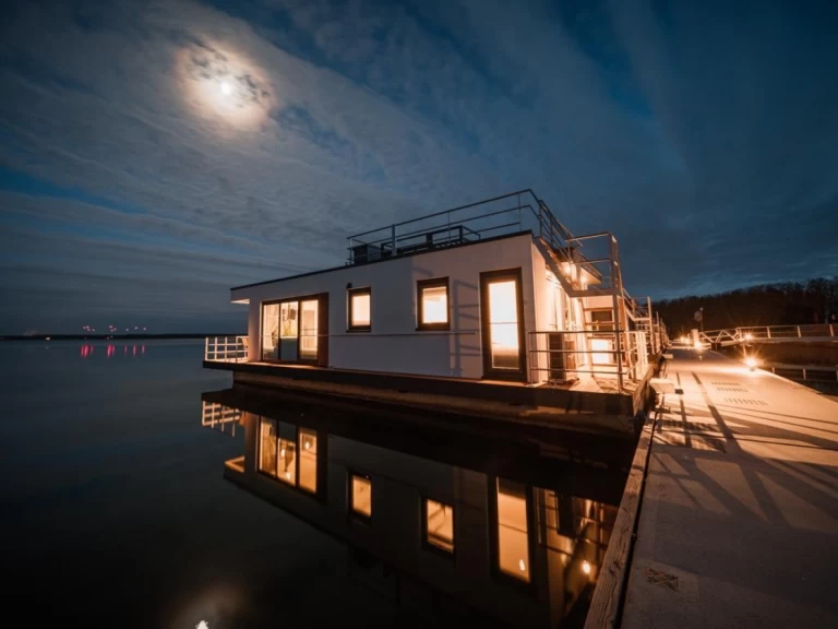 Bootverhuur FLOATING 44-3 in Vetschau/Spreewald via SamBoat