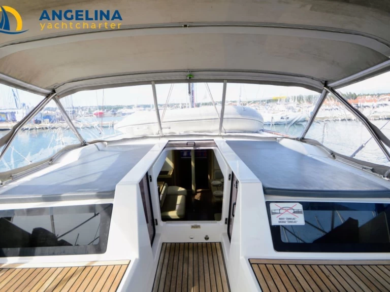 Verhuur Zeilboot in Biograd na Moru - Bénéteau Oceanis 51.1