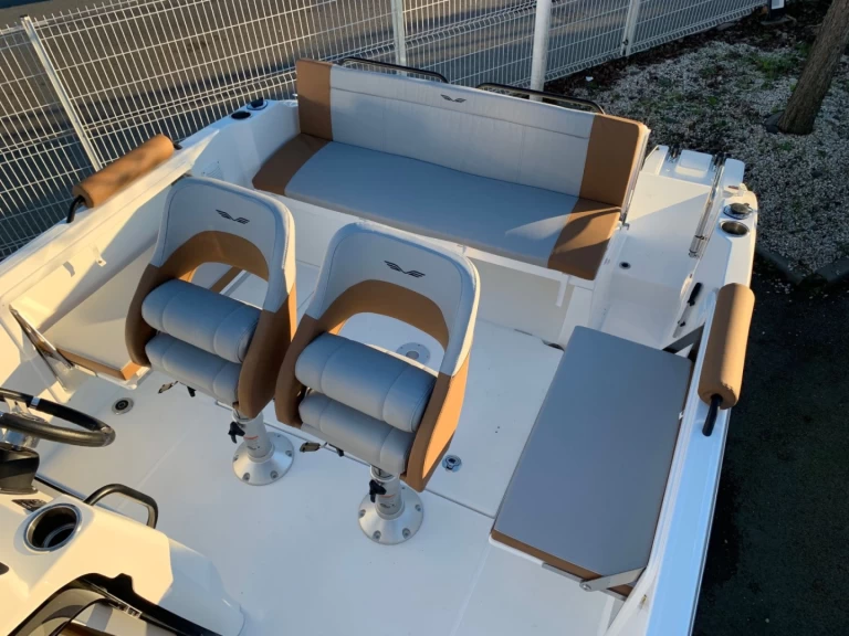 Huur een Bénéteau Flyer 7 SPACEdeck in Lorient