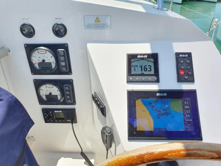 Verhuur Catamaran Island Spirit Yachts met vaarbewijs