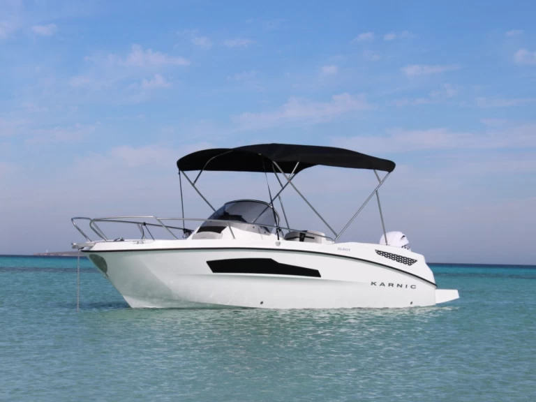 Huur een Karnic 602 in Ibiza Town