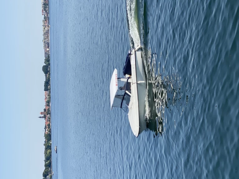 Jachthuur in Waren (Müritz) - Tagescharter Lotus via SamBoat