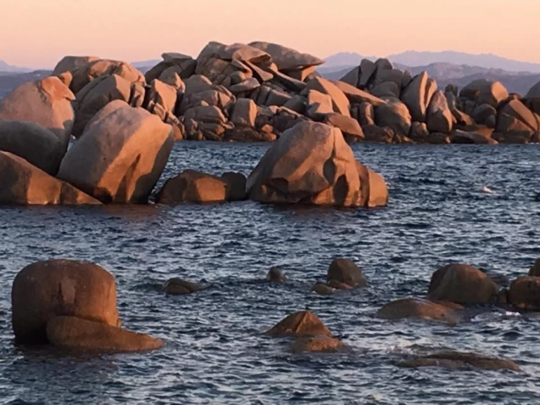 Bootverhuur La Maddalena goedkoop Lagoon 440