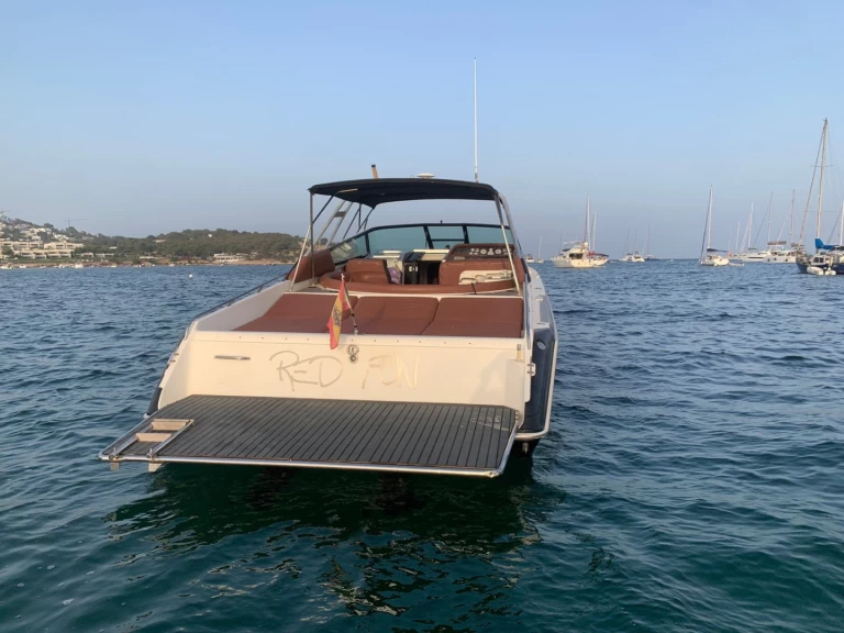 Motorboot te huur in Ibiza Town voor de beste prijs