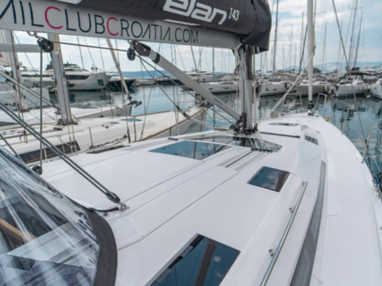 Elan Impression 45 te huur van particulier of professional in Kaštela