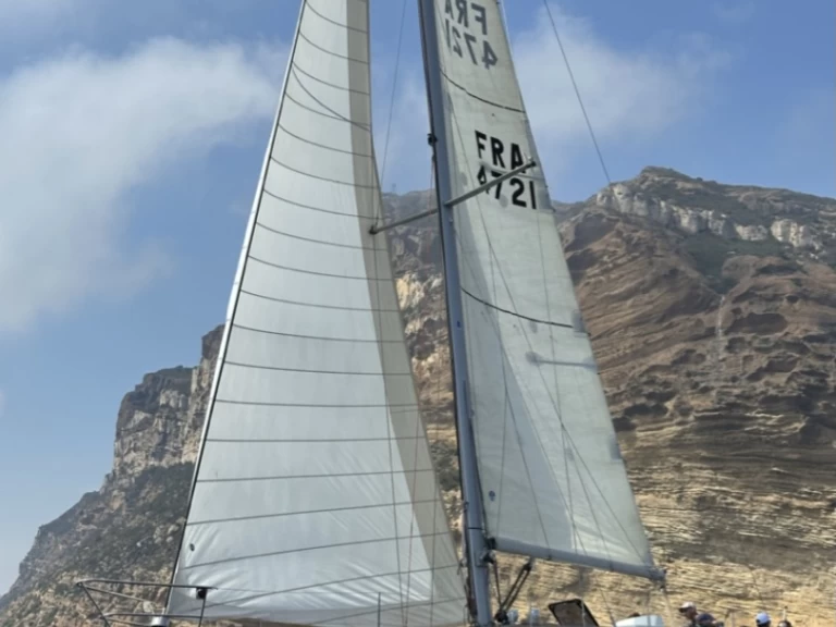 Huur Zeilboot met of zonder schipper Voilier tradition 1970 in Saint-Cyr-sur-Mer