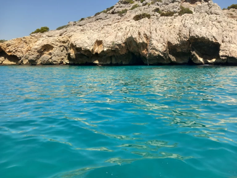 Bootverhuur Vilanova i la Geltrú goedkoop Horizon 210