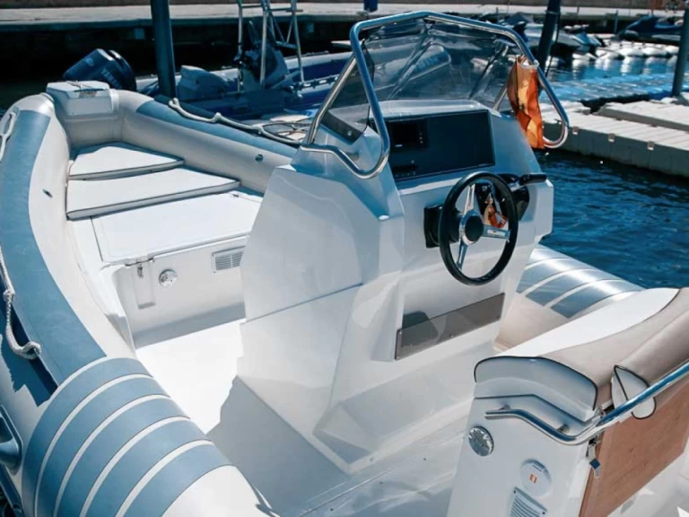 Lomac Lomac 660 IN te huur van particulier of professional in Roses