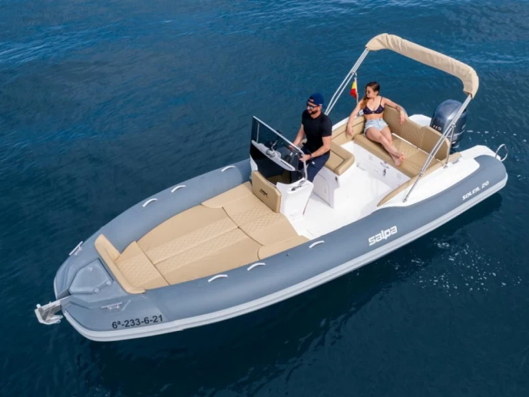 Bootverhuur Salpa Salpa Soleil 20 in Roses via SamBoat