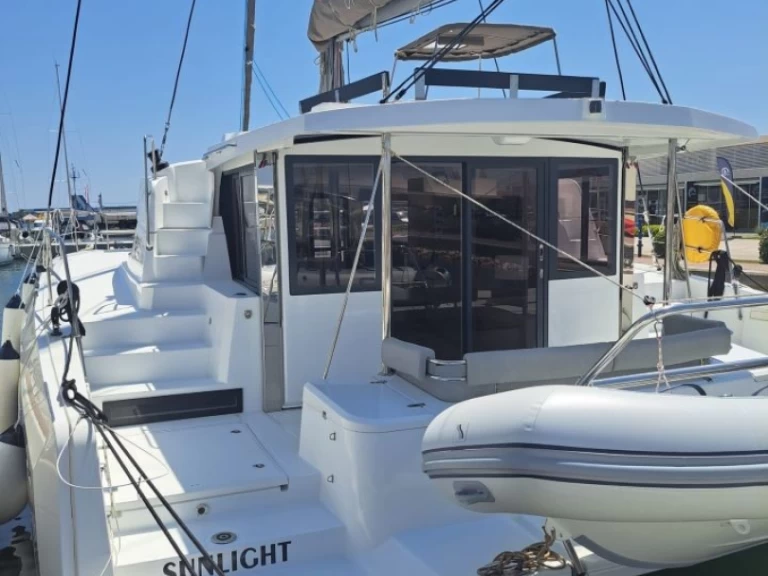 Catamaran te huur in Sukošan voor de beste prijs