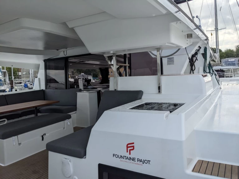 Catamaran te huur in Road Town voor de beste prijs