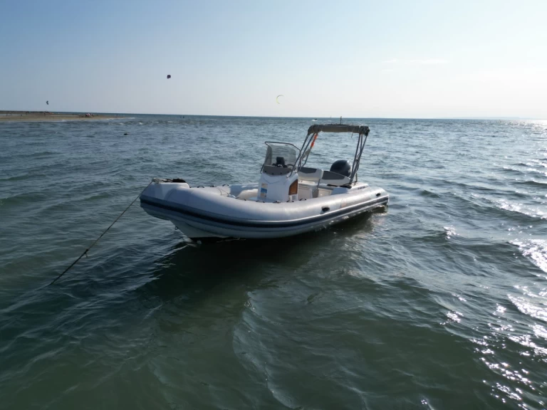 Huur een Yamaha FX SHO in La Grande-Motte