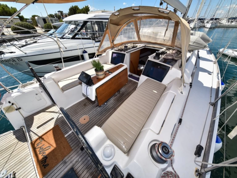 Verhuur Zeilboot Dufour met vaarbewijs