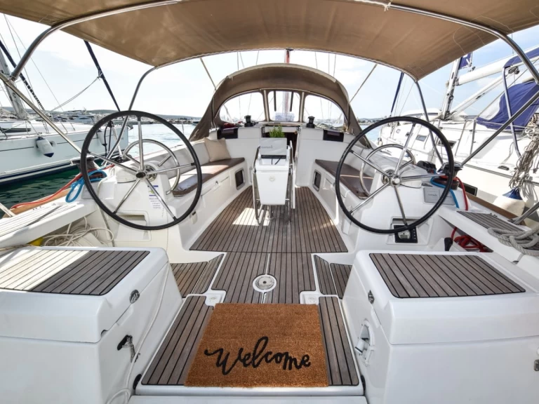 Verhuur Zeilboot Jeanneau met vaarbewijs