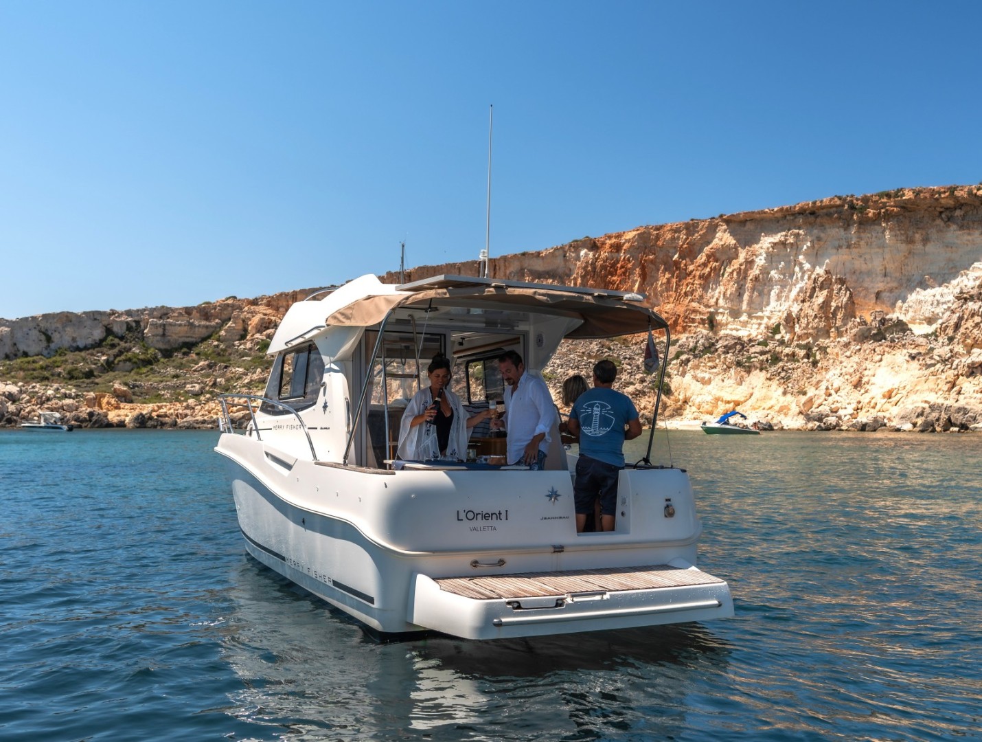 Verhuur van Motorboot Jeanneau Merry Fisher 8 Xemxija (L'Orient 1